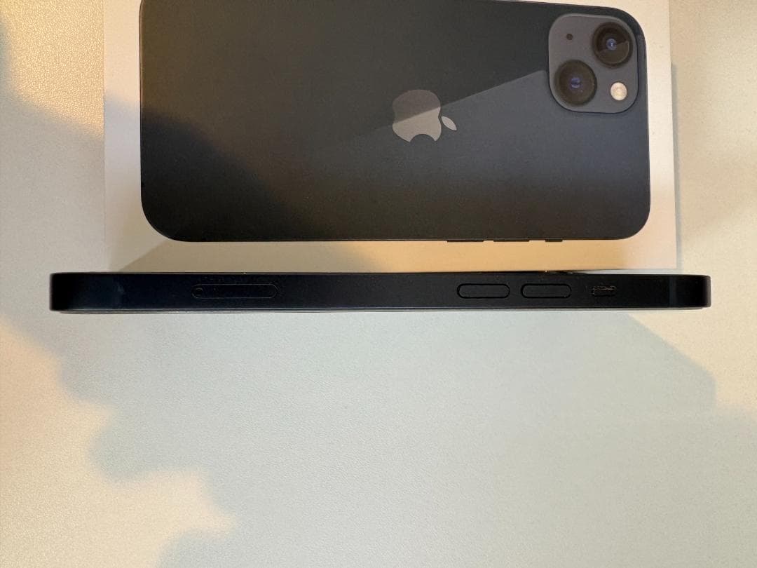 iPhone 13 ミッドナイト 128GB SIMフリー 美品 箱付