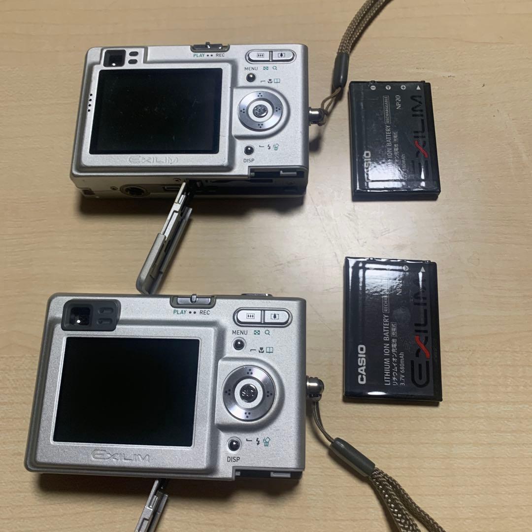CASIO EXILIM 4.0メガピクセルと3.2メガピクセルセット