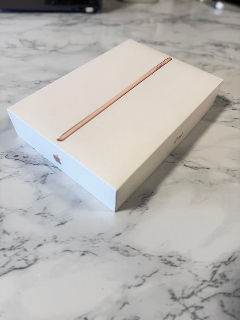 超美品 iPad (第6世代) ゴールド 128GB Wi-Fi 付属品全て有り