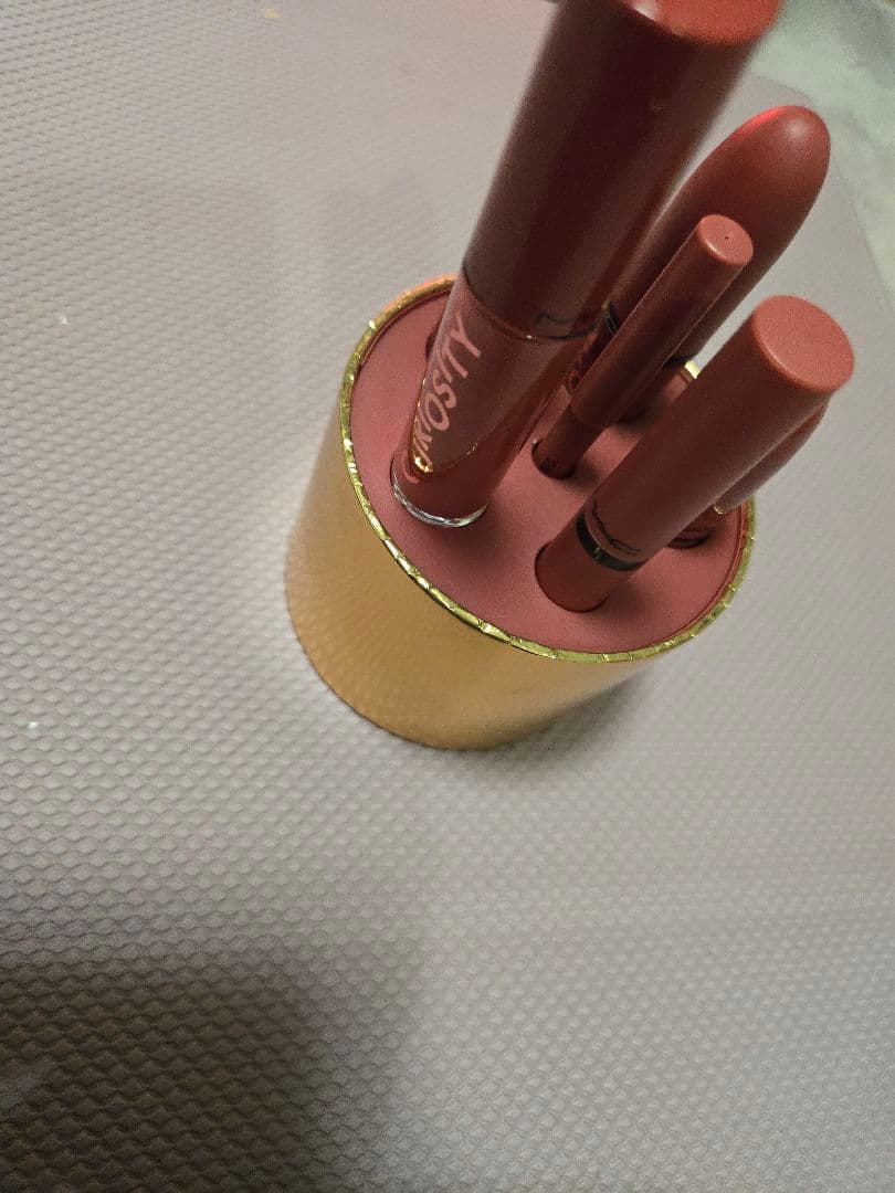 MAC ゴールド リップスティック 箱つき