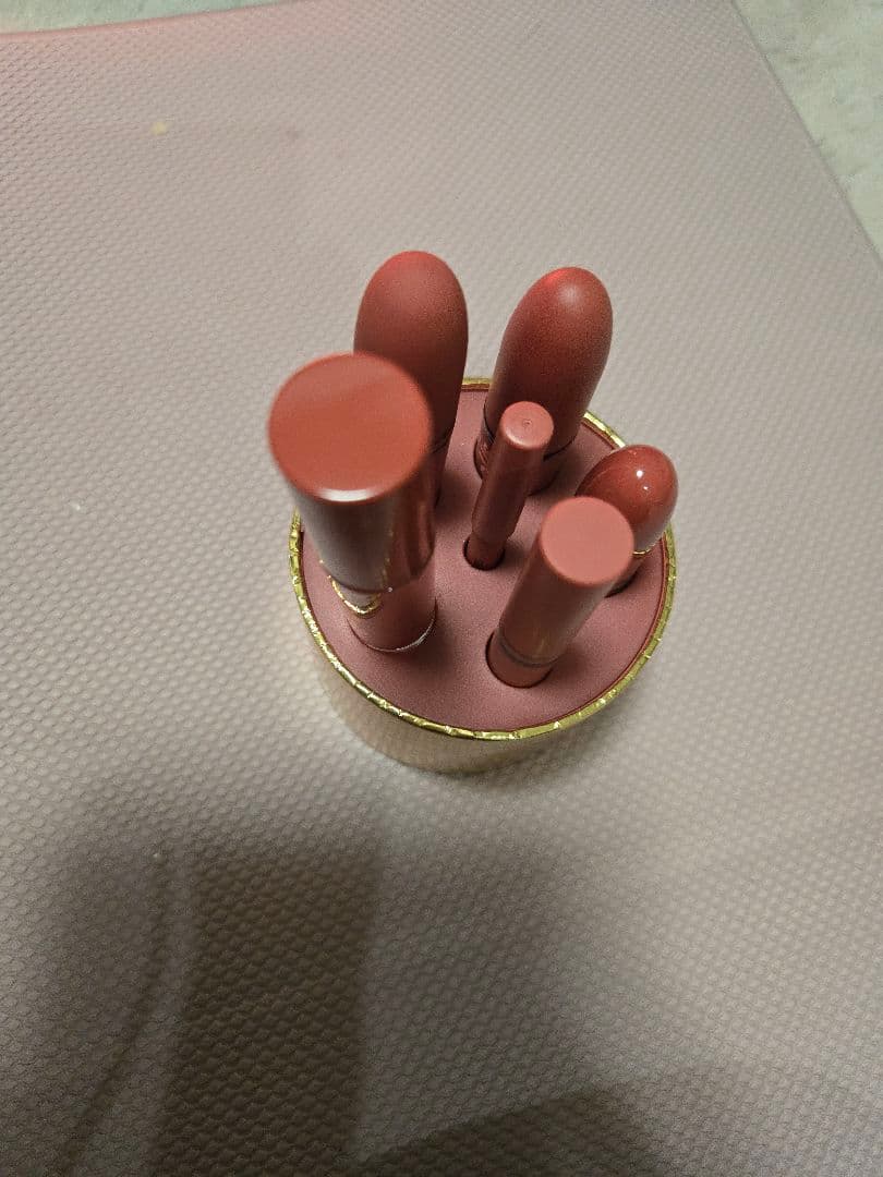 MAC ゴールド リップスティック 箱つき