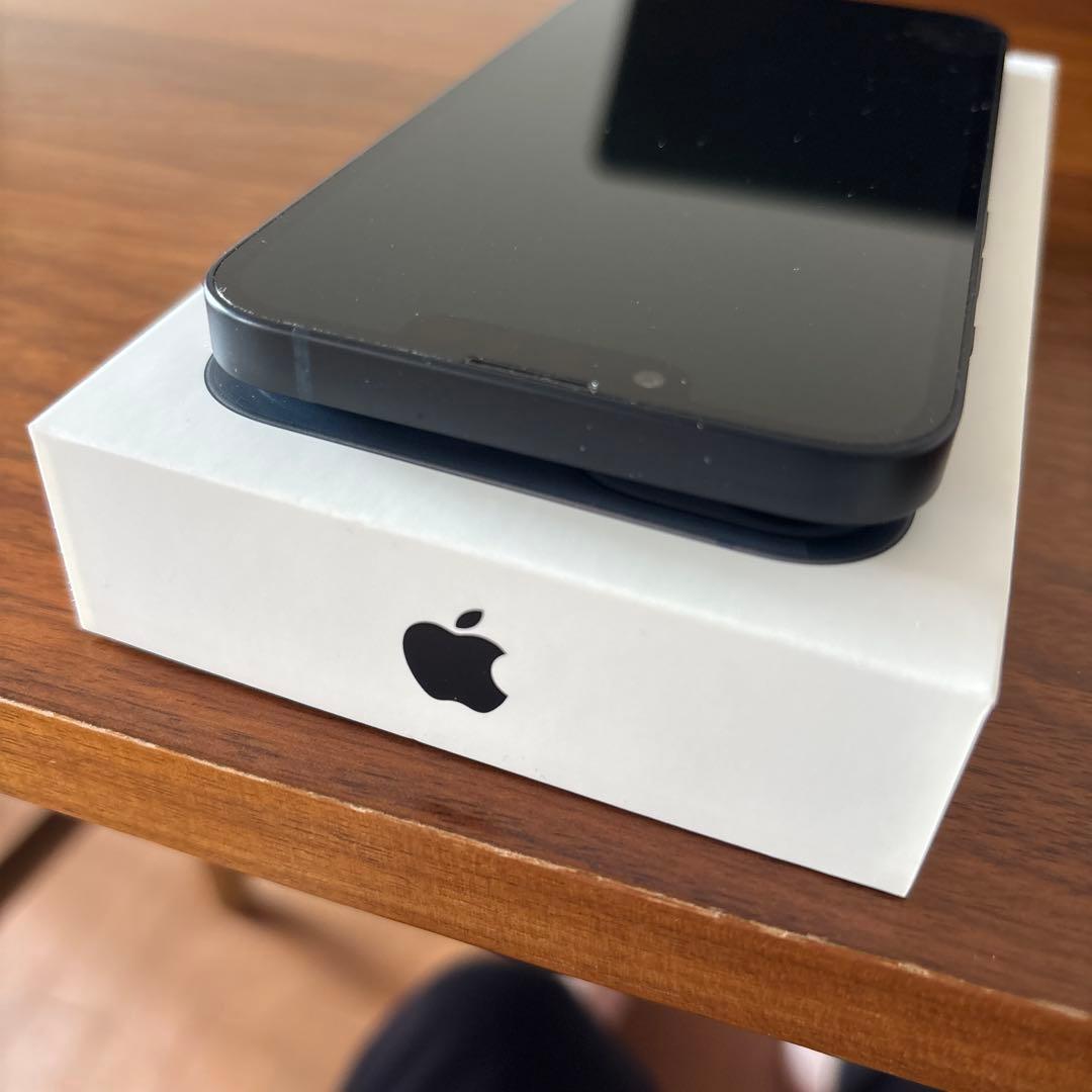 iPhone13 SIMフリー　128GB ブラック　付属品&おまけあり
