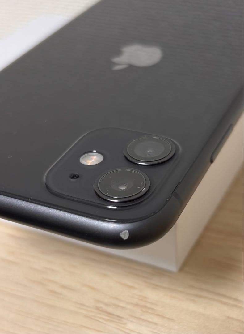 iPhone11 64GB ブラック SIMフリー 本体のみ