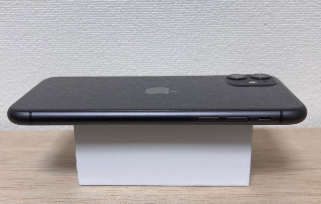 iPhone11 64GB ブラック SIMフリー 本体のみ