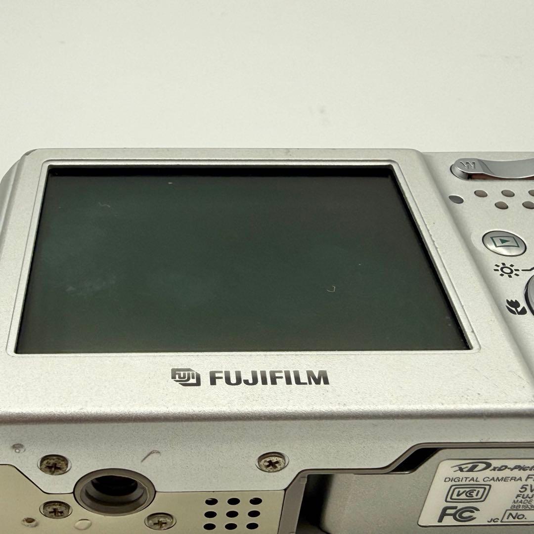 FUJIFILM FinePix F30 NP-95付 コンデジ デジカメ