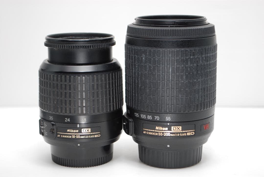 ❤️Nikon D3000❤️ダブルレンズセット 高画質 美品 望遠レンズ付き