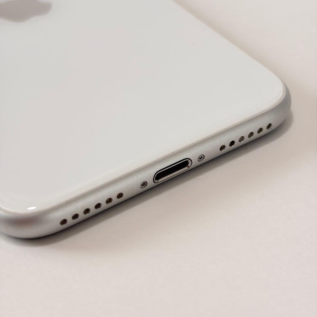 【256GB】iPhoneSE　第2世代(SE2) ホワイト