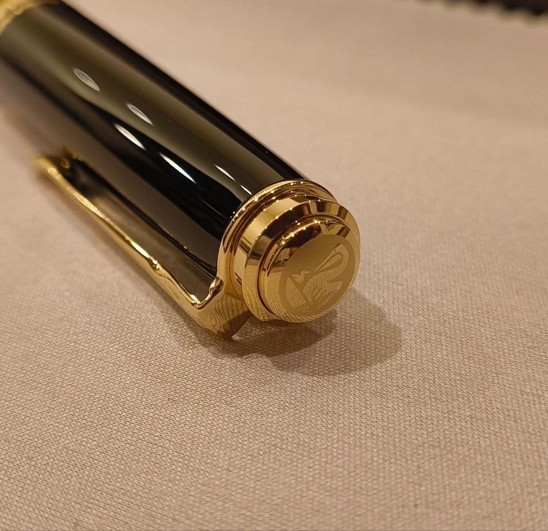 PELIKAN ペリカン スーベレーン M600 万年筆 F (細字) ブラック