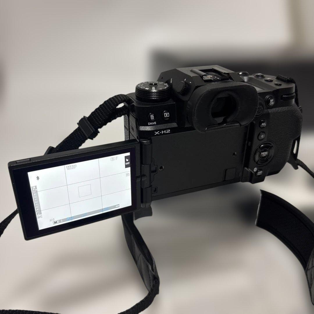 t*n様 【美品】FUJIFILM X-H2 ボディ