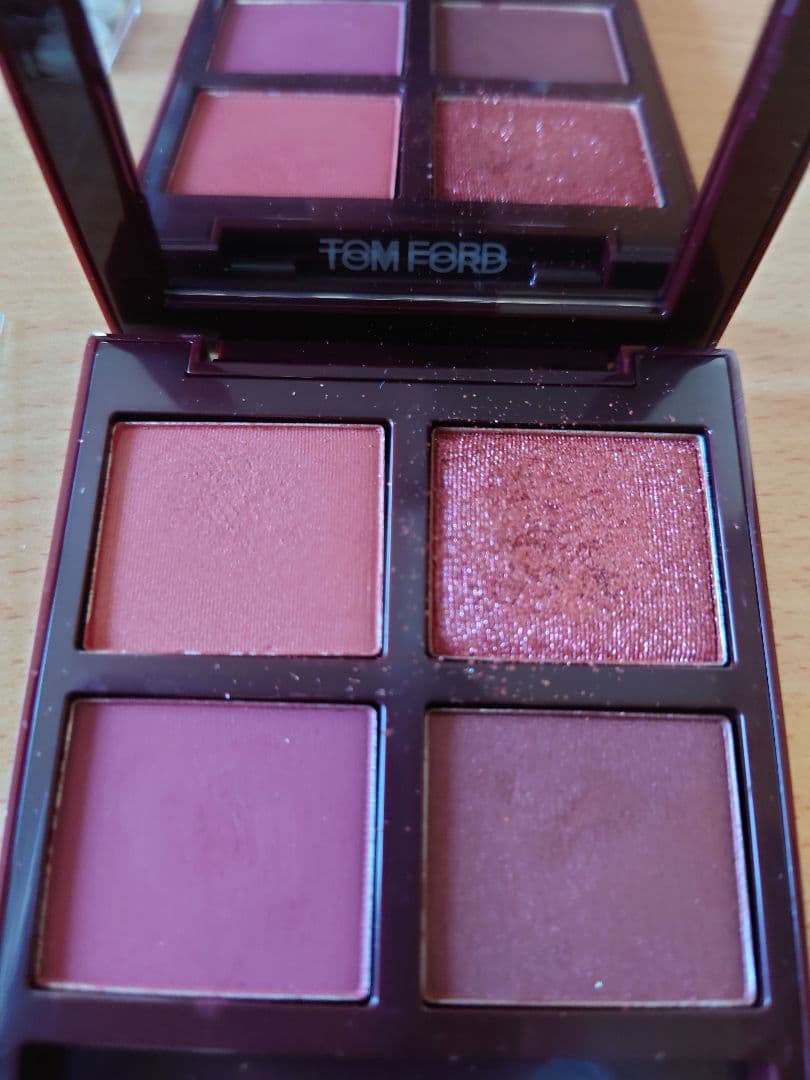 TOM FORD 02SC アイカラー クォード チェリースモーク