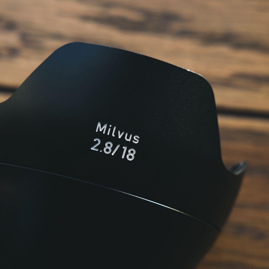 Zeiss Milvus F2.8 18mm単焦点レンズCanon EFマウント