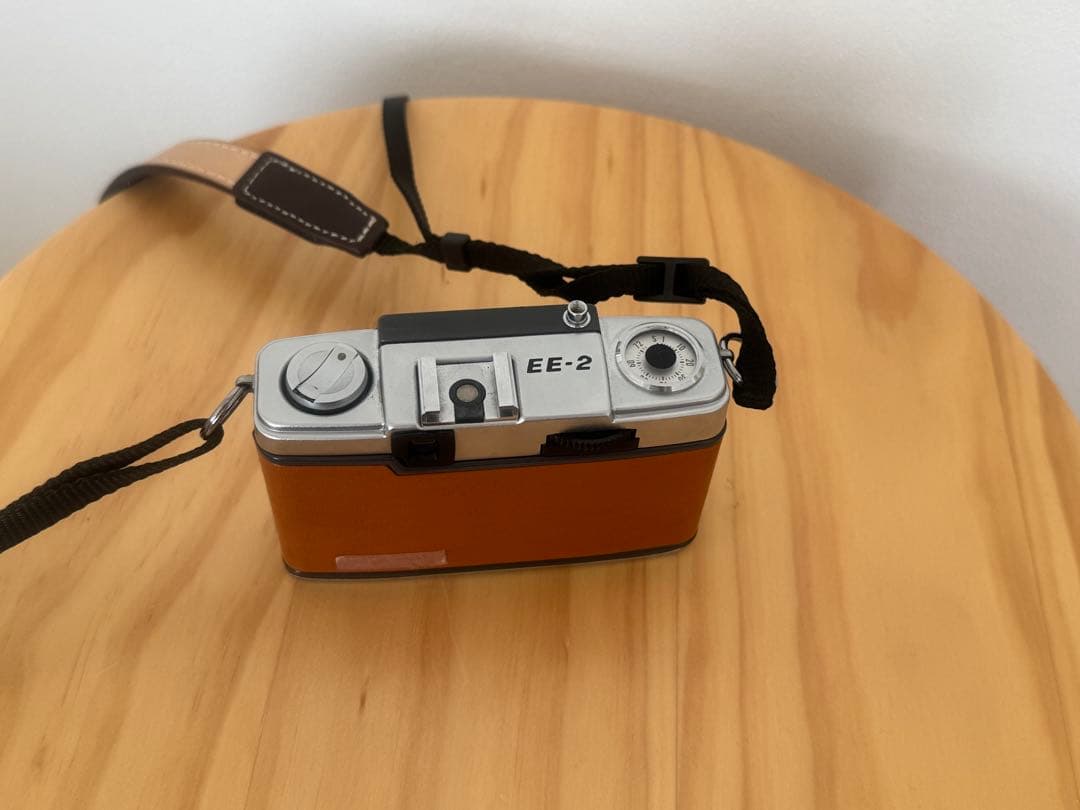 オリンパス フィルムカメラ Olympus PEN EE-2 キャメル