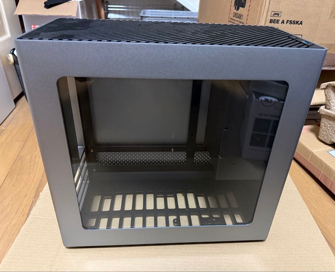 COOJ Z-18 MATX CNCアルミ PCケース スペースグレイ