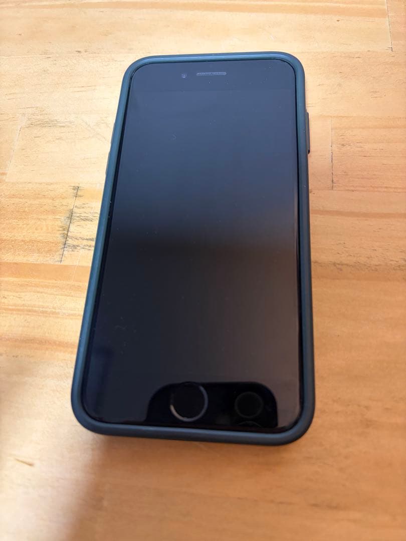 iphone se 第3世代　128GB ブラック