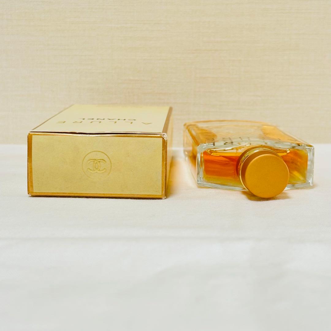 シャネル アリュール オードパルファム　ヴァポリザター　香水　50ml