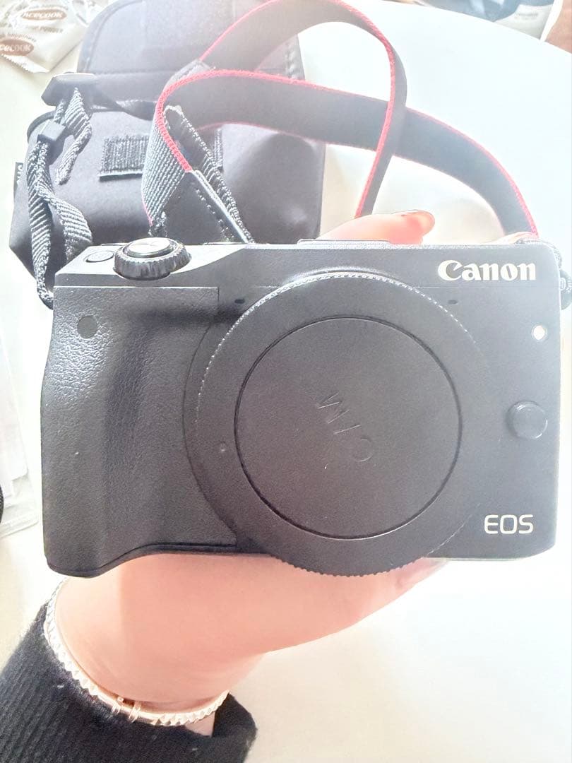 Canon EOS M3コンパクトデジタルカメラ