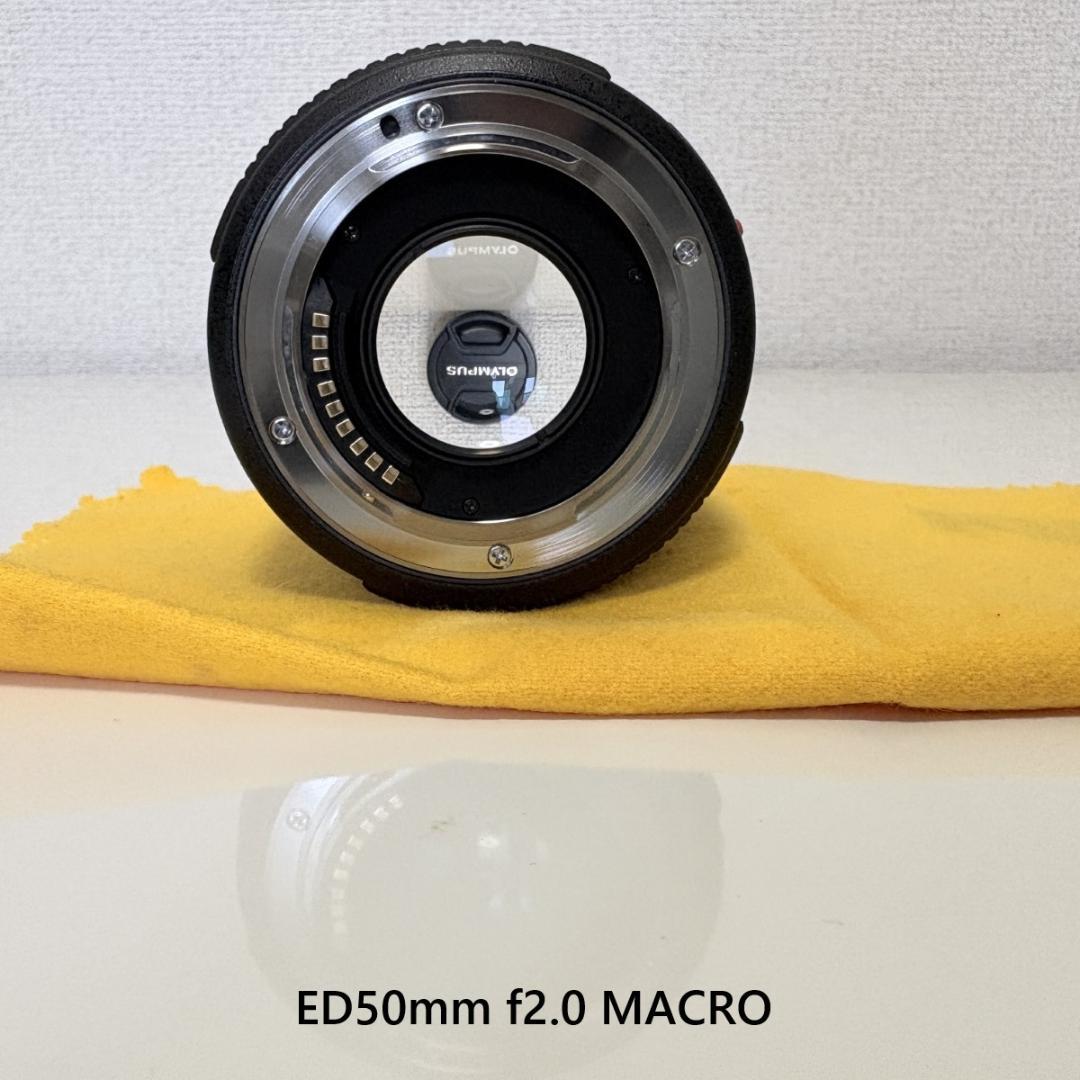 オリンパスE-620本体とレンズ2本(50mm macro・12-60mm）