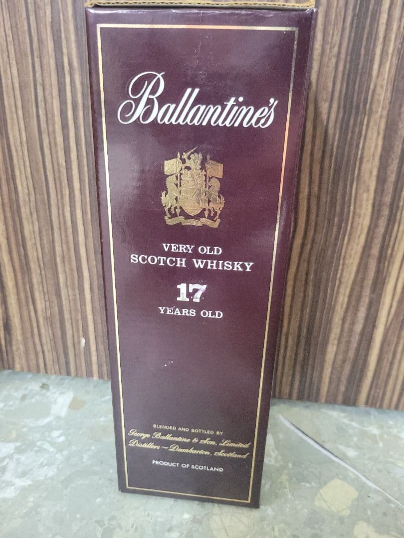 【未開封】 Ballantine's 17 Years スコッチウイスキー