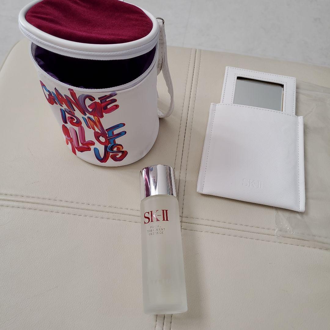 SK-II フェイシャルトリートメントエッセンス 75ml ポーチ、鏡付き