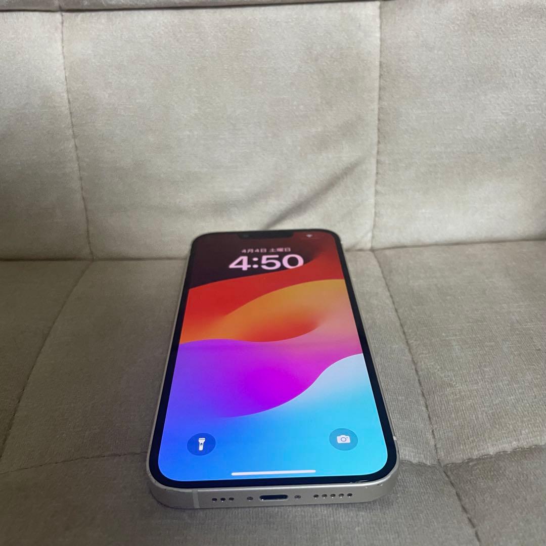Apple iPhone 13 128GB スターライト　SIMフリー