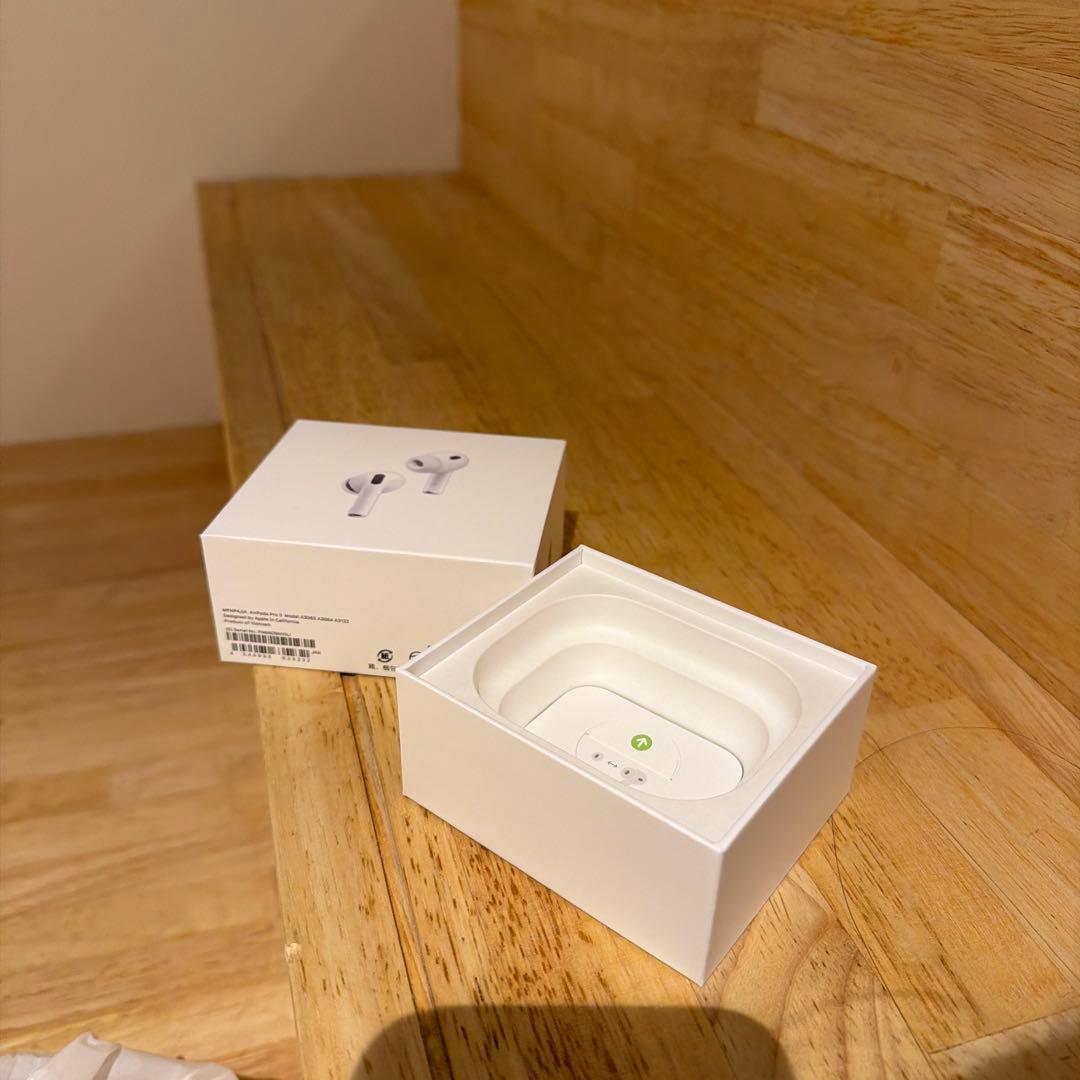 Apple AirPods Pro 3 充電ケース(箱あり)