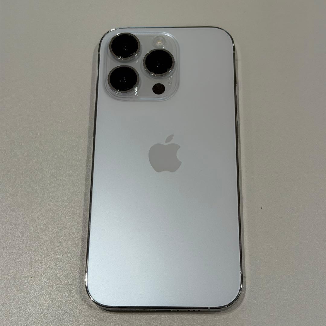 ス*ん様 【画面不良】iPhone14 Pro 256GB シルバー ケース付