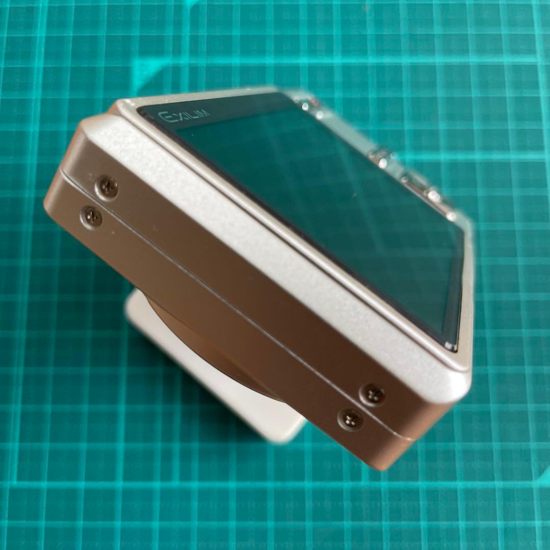 【充電器・SDカード付】オールドコンデジ カシオ EXILIM EX-Z600