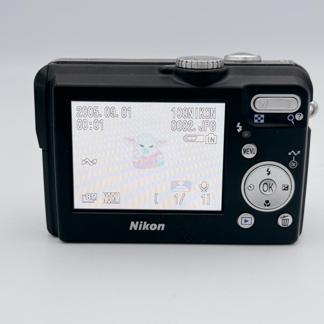 【美品】Nikon COOLPIX P1 デジタルカメラ ブラック 完動品