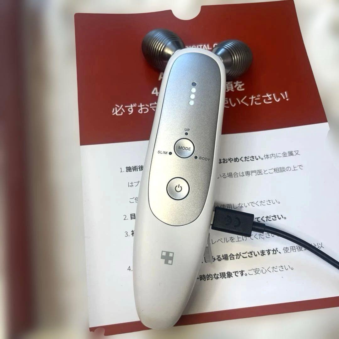 AGE-R DERMA EMS SHOT 美顔器