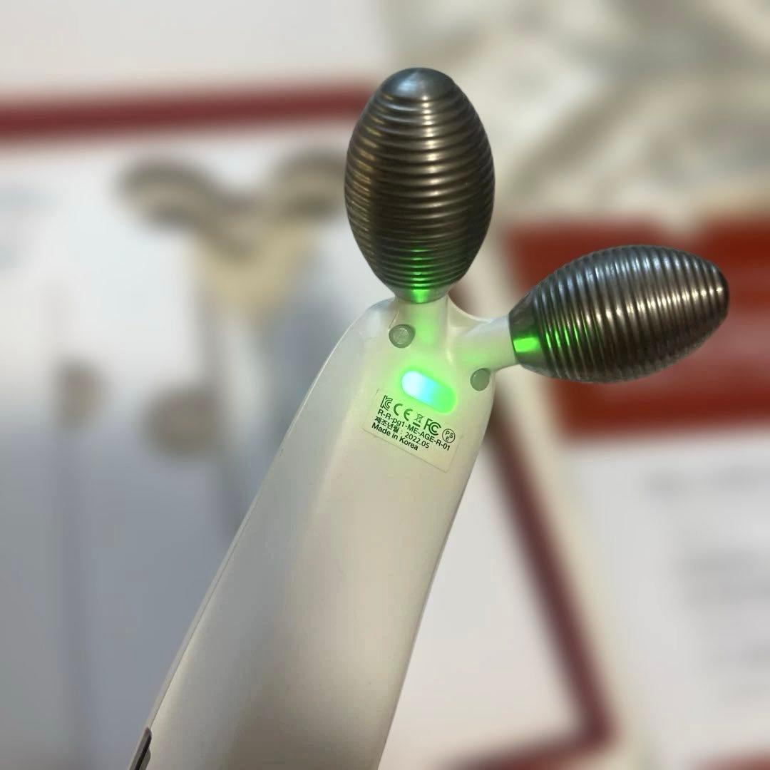 AGE-R DERMA EMS SHOT 美顔器