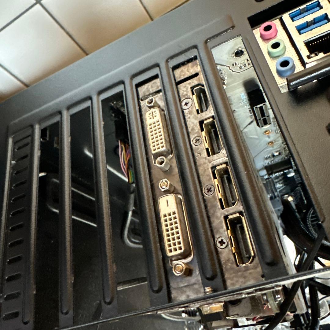 グラフィックボード・グラボ・ビデオカード GIGABYTE gtx980
