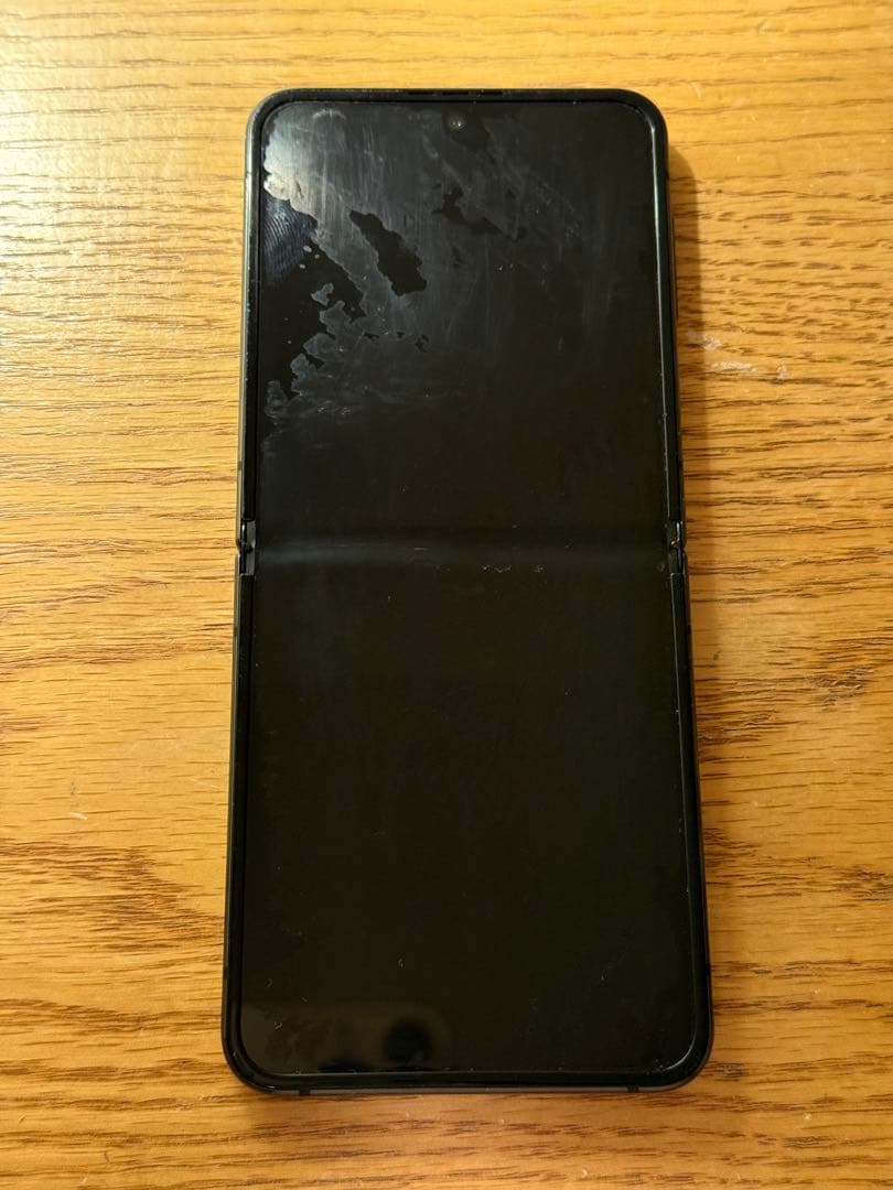 格安 Galaxy Z Flip4 SCG17 ブラック SIMフリー