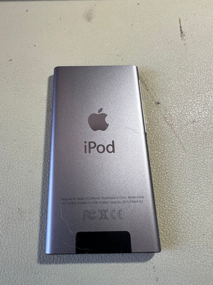 iPod nano 第7世代 16GB 動作良好 初期化済