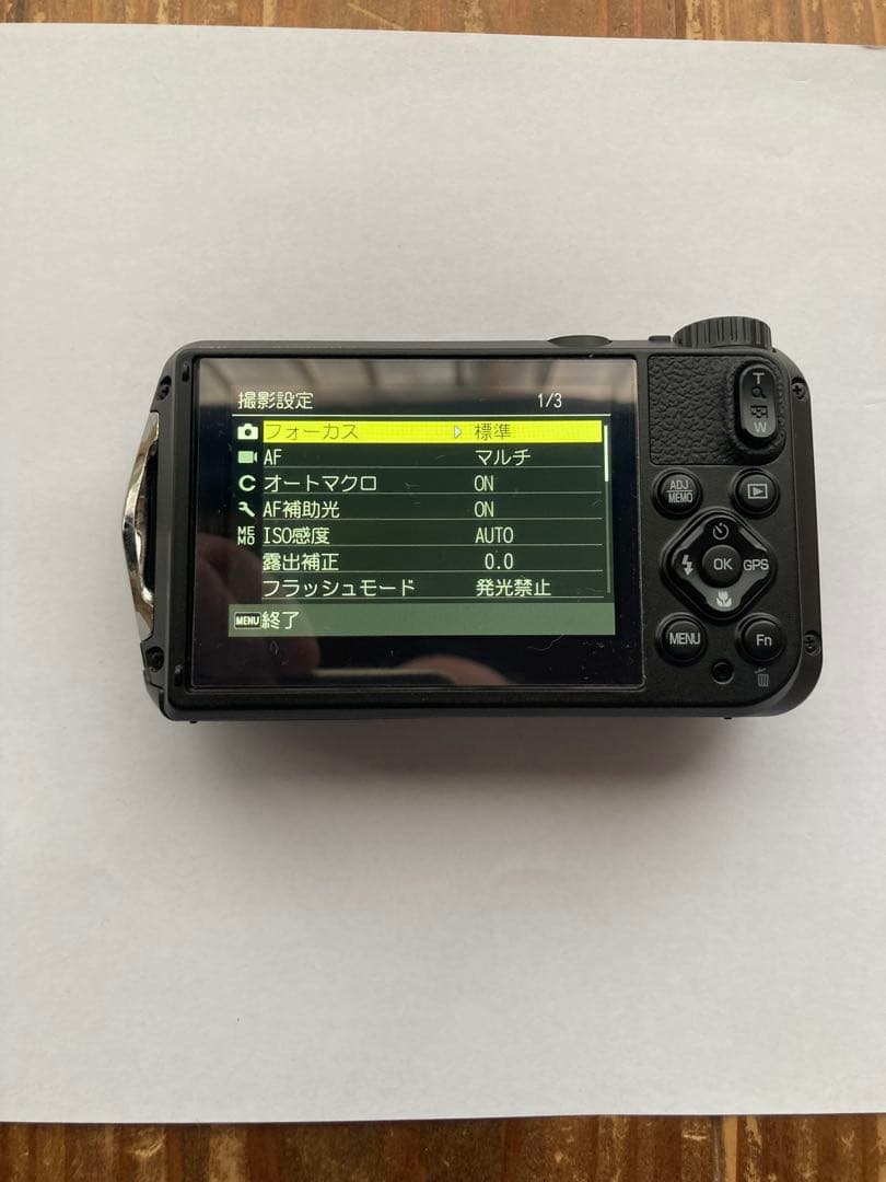 リコー　RICOH G900 防水デジタルカメラ　※バッテリー×2個付き