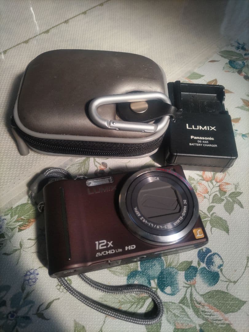 PanasonicDMC―TZ7コンパクトデジタルカメラ