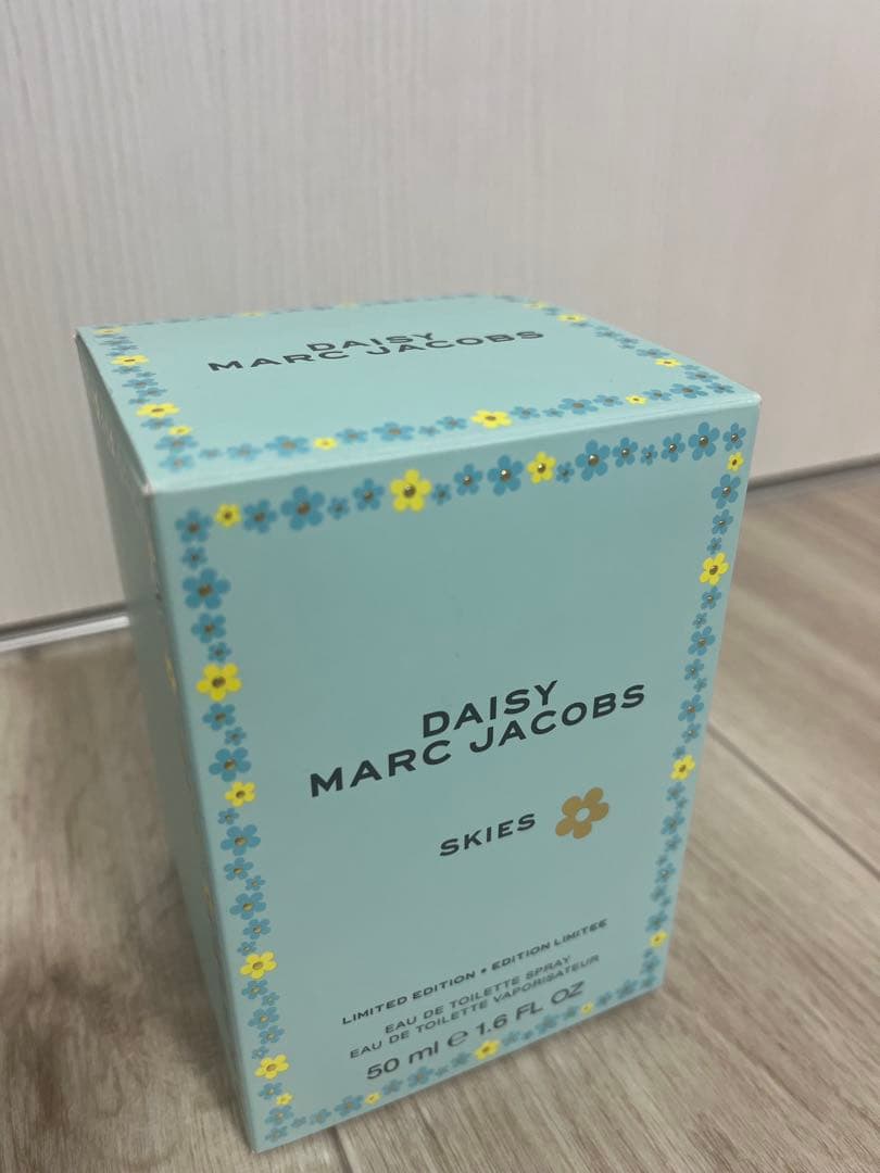 MARC JACOBS DAISY SKIES 50ml 限定版