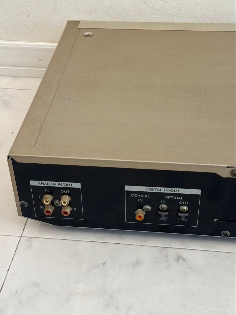 SONY DATデッキ DTC-ZE700 デジタルオーディオテープデッキ
