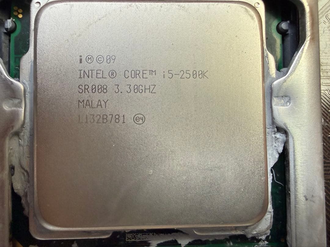 ASUS P8P67 LE マザーボード + core i5-2500K元箱あり