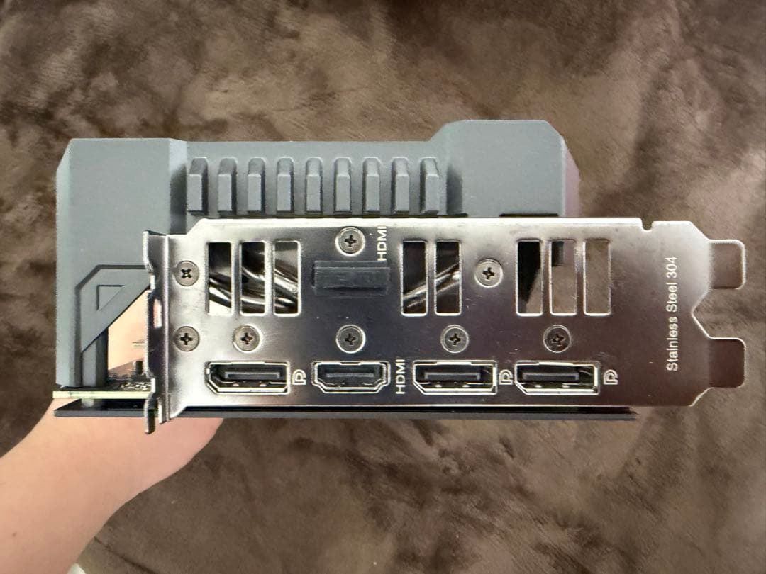 グラフィックボード・グラボ・ビデオカード RTX4070Ti