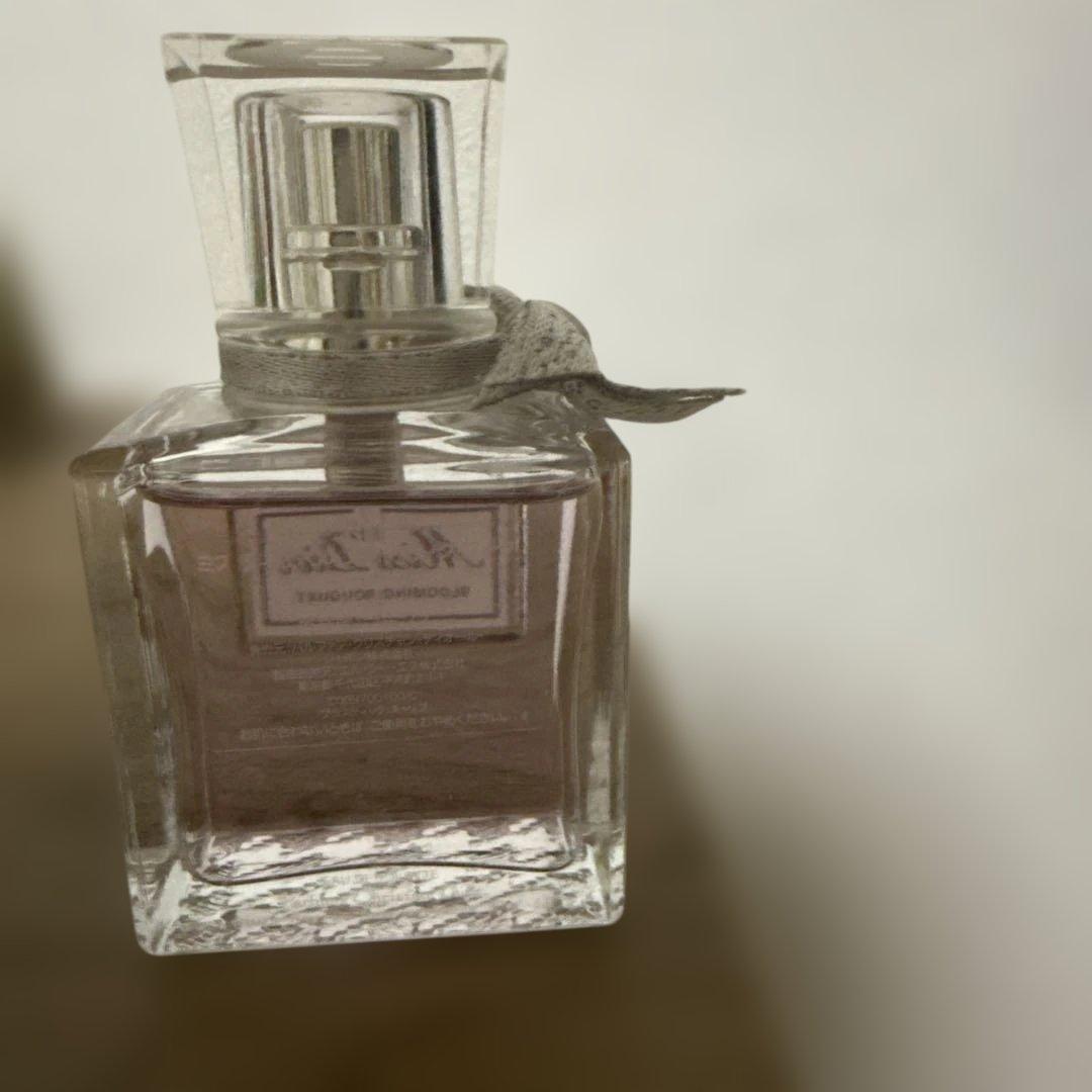 Christian DIOR ブルーミングブーケ　香水