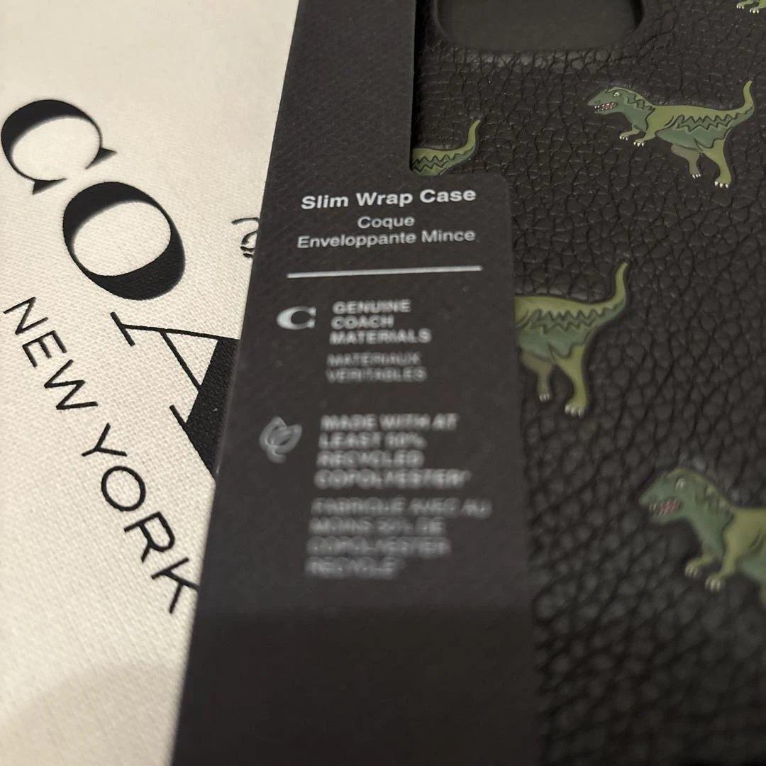 COACH コーチ　iPhone ケース　恐竜　ブラック系　本革