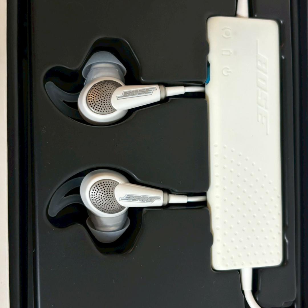 BOSE QuietComfort20 QC20 ノイズキャンセリング イヤホン