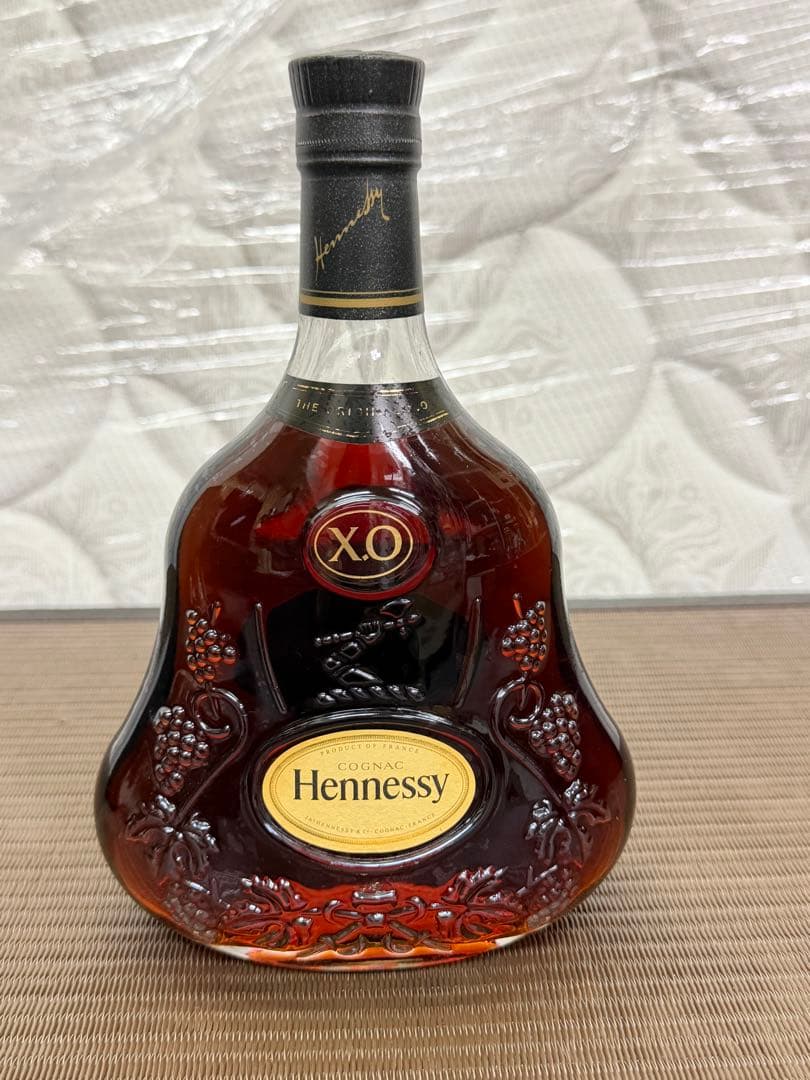 Hennessy XO コニャック　700ml