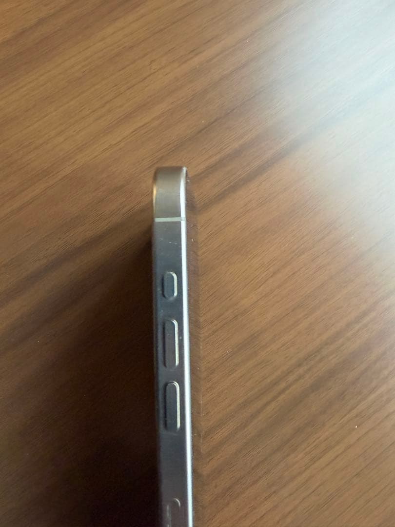 Apple iPhone 15 Pro 128GB ナチュラルチタニウム