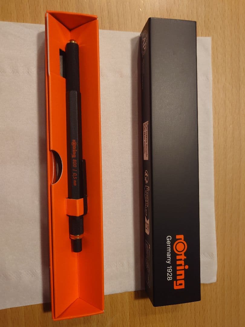 筆記具 rotring800