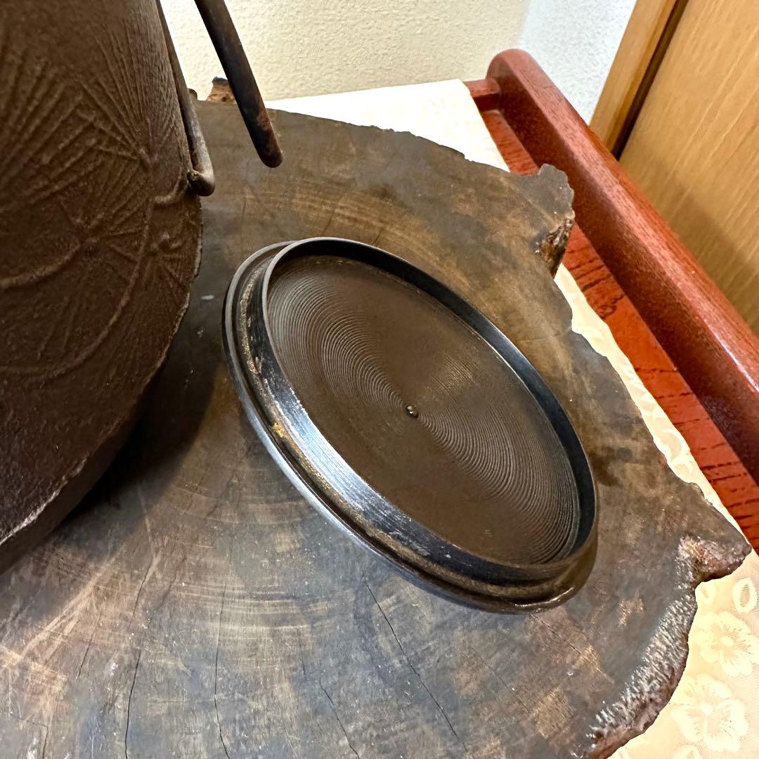 ♦︎未使用品♦︎ 茶道具　老松地紋　茶窯　窯鐶　釜　鉄製　古道具