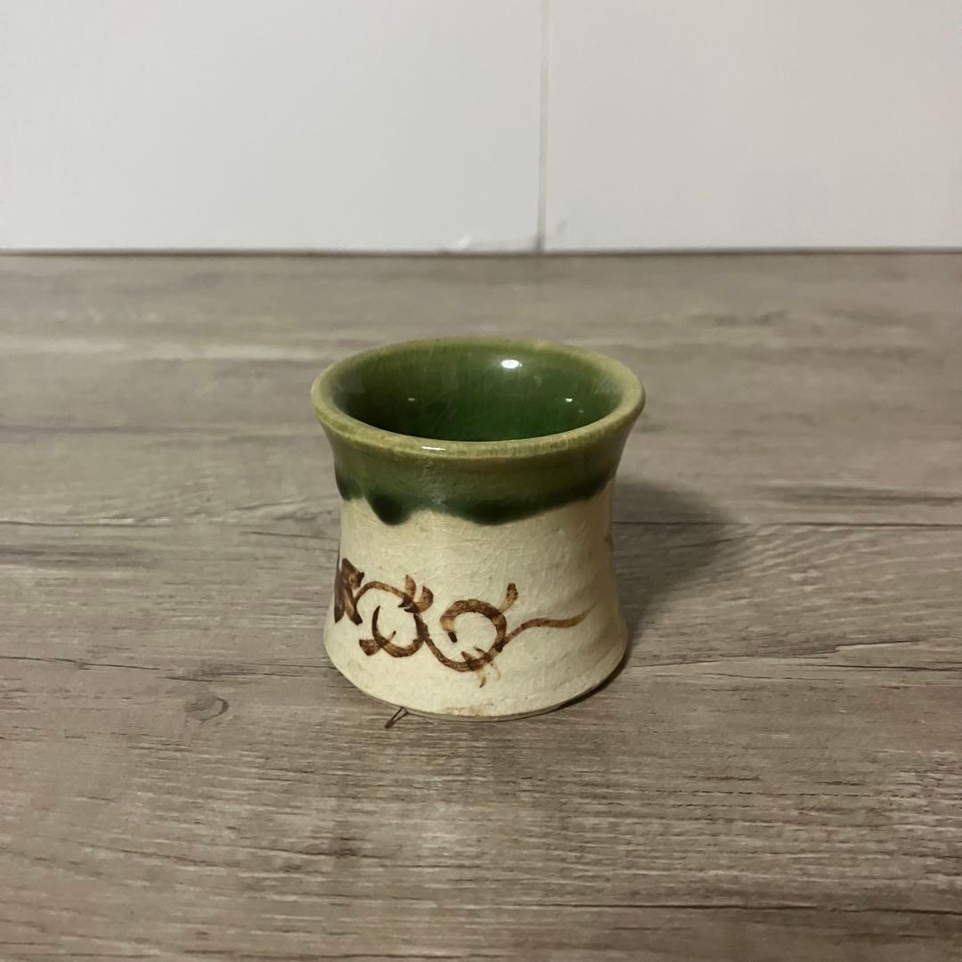 3F 【茶道具】織部焼 陶器製 蓋置（ふたおき） 貫入・花文様 昭和レトロ