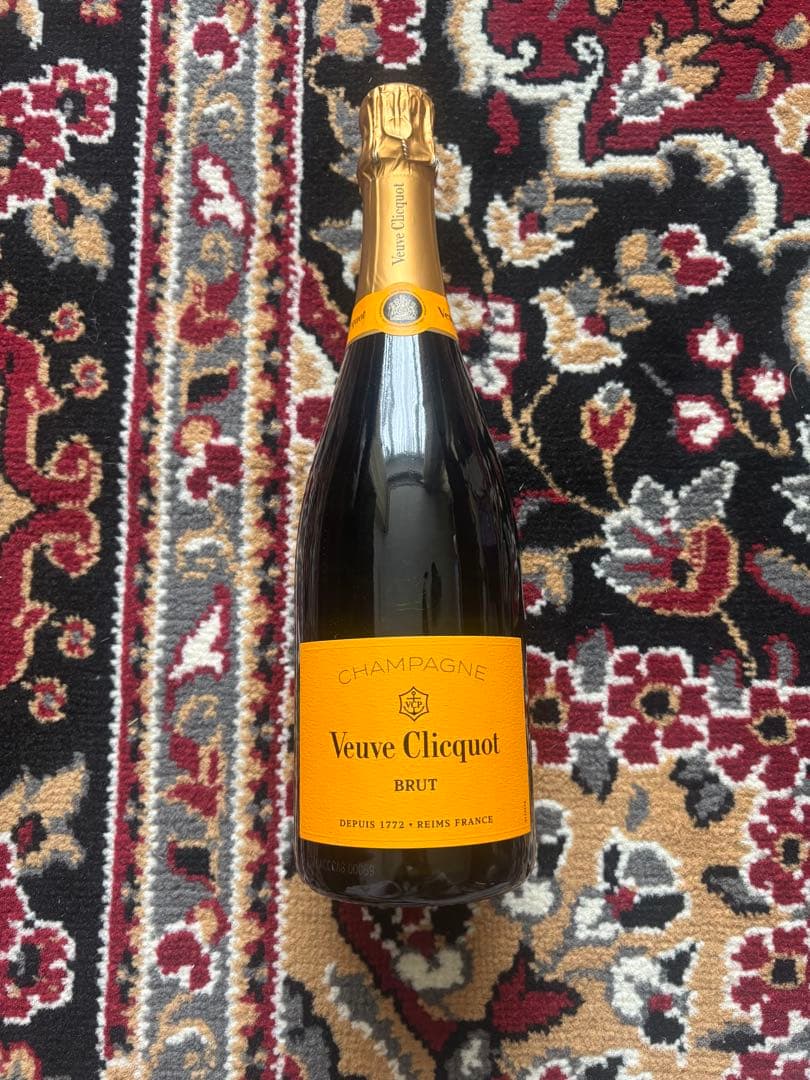 Veuve Clicquot Champagne 未開封 6本