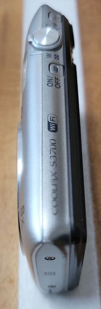 Nikon COOLPIX S3700 コンパクトデジタルカメラ