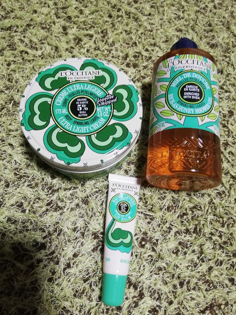 L'OCCITANE SLボディクリーム・シャワージェル・リップバームセット